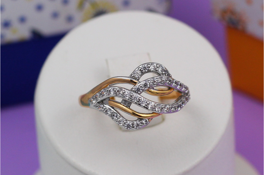 Кольцо Xuping Jewelry с родием загадка р 16 золотистое