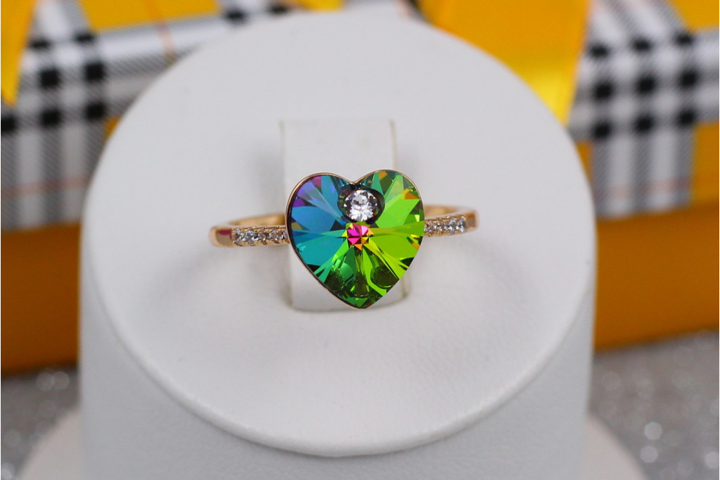 Кільце Xuping Jewelry сердечко Сваровскі зелене хамелеон р 16 золотисте