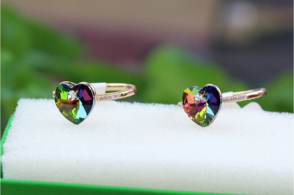 Кільце Xuping Jewelry сердечко Сваровскі зелене хамелеон р 16 золотисте