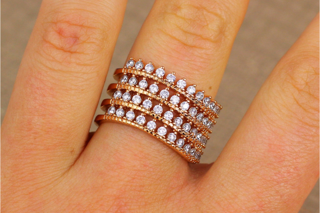 Кільце Xuping Jewelry чотири кільця з камінням р 17 золотисте