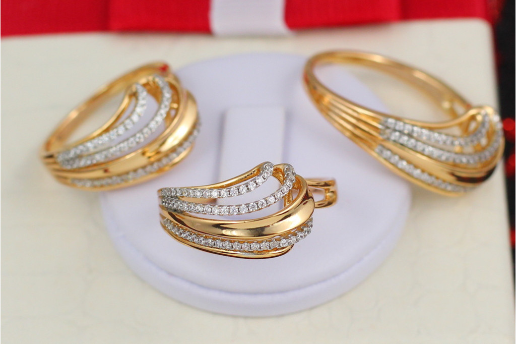 Кільце Xuping Jewelry з родієм струмені фонтану р 19 золотисте