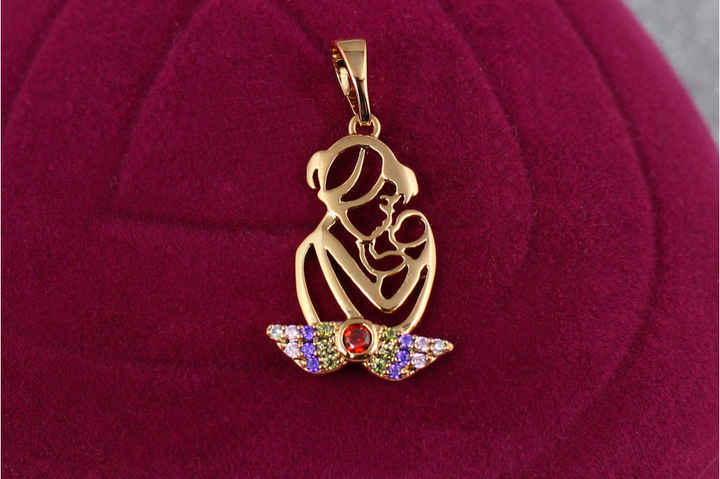 Кулон Xuping Jewelry мать и дитя с разноцветными камнями 2 см золотистый