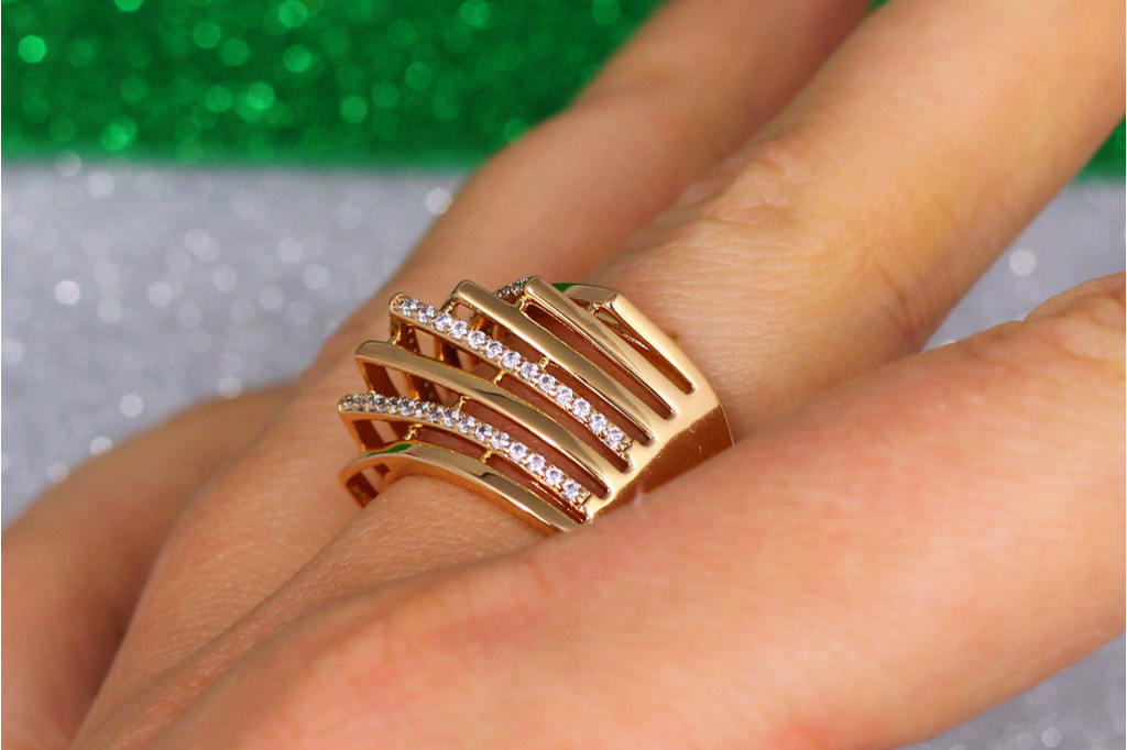 Кільце Xuping Jewelry гвинтові сходинки р 17 золотисте