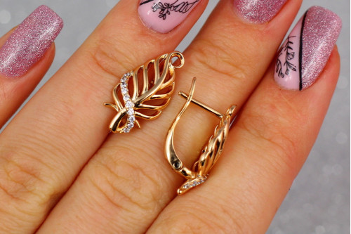 Серьги Xuping Jewelry листик с резной серединой 2 см  золотистые