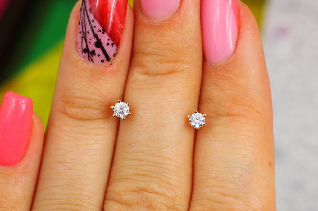 Серьги гвоздики Xuping Jewelry камешки на шесть креплений 3 мм золотистые