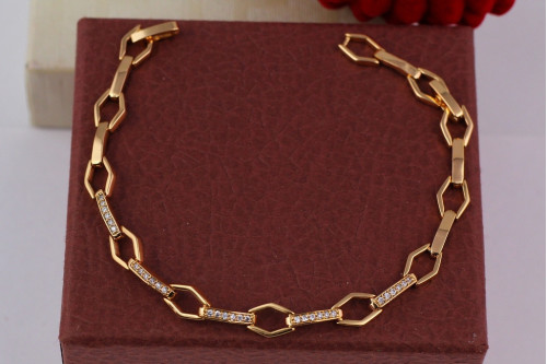 Браслет Xuping Jewelry шестигранні і довгі ланцюжки п'ять з камінням 18 см 7 мм золотистий