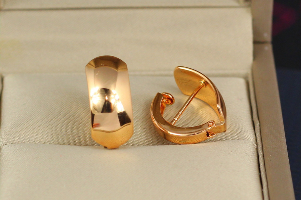 Серьги Xuping Jewelry итальянка 1.8 см золотистые
