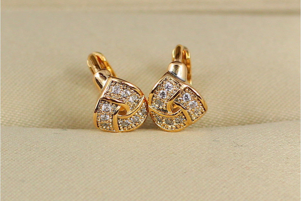 Серьги детские Xuping Jewelry триединство 0,8 см золотистые