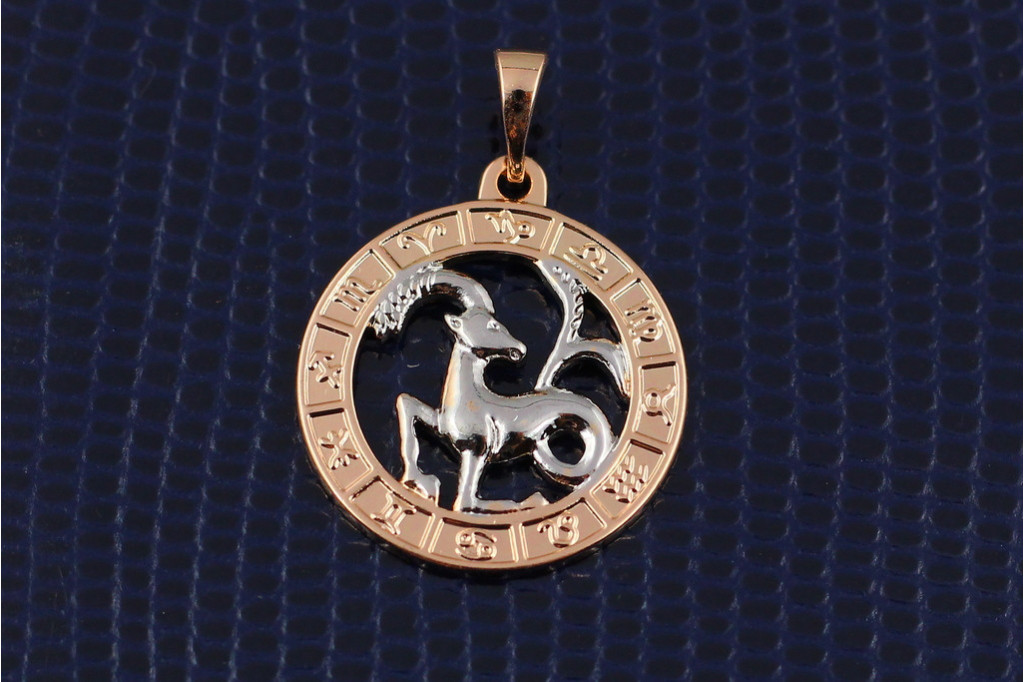Кулон зодиак  Xuping Jewelry козерог с родием 2 см золотистый