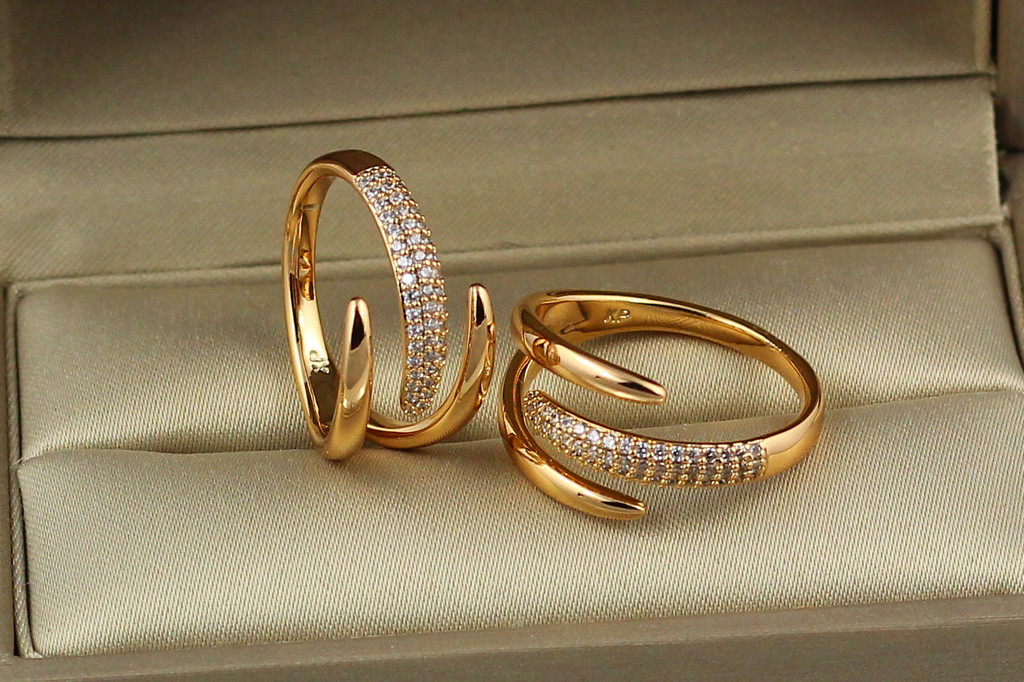 Кільце Xuping Jewelry розсувне зубці р 18 золотисте