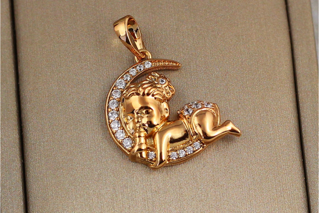 Кулон Xuping Jewelry малышка на месяце 1.9 см золотистый
