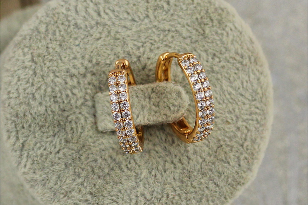 Сережки кільця Xuping Jewelry дві доріжки з каменів 1.8 см золотисті