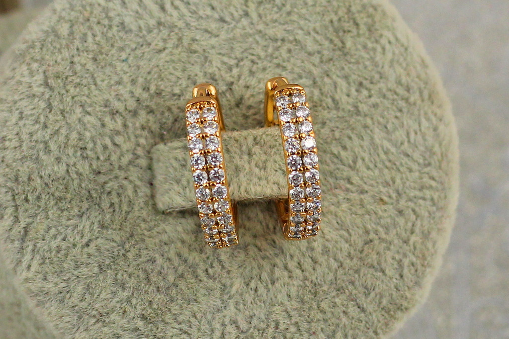 Сережки кільця Xuping Jewelry дві доріжки з каменів 1.8 см золотисті