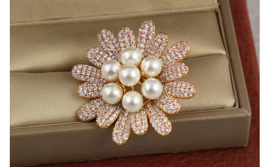 Брошка Xuping Jewelry Сніжка золотиста