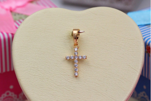 Крестик Xuping Jewelry тоненький с фианитами 1.3 см золотистый