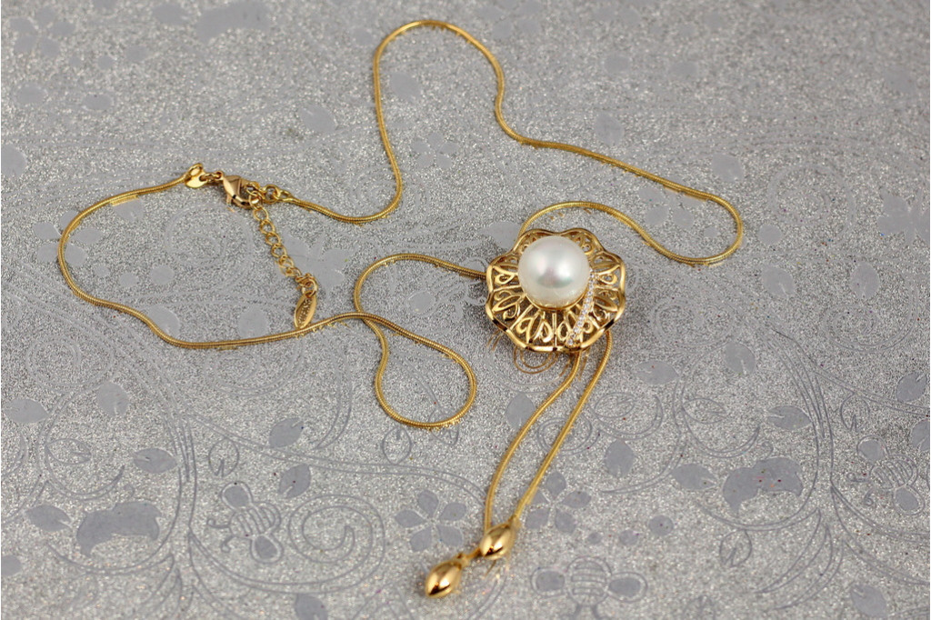Цепь Xuping Jewelry с кулоном ромашка с жемчужиной на бегунке 45 см добавка 4 см золотистая