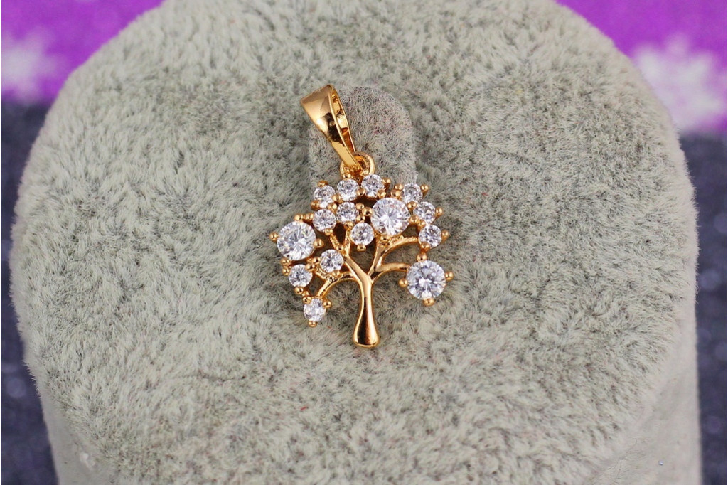Кулон Xuping Jewelry древо с белыми камнями 1.5 см золотистый