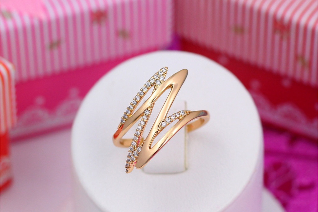Кольцо Xuping Jewelry  молния р 16 золотистое