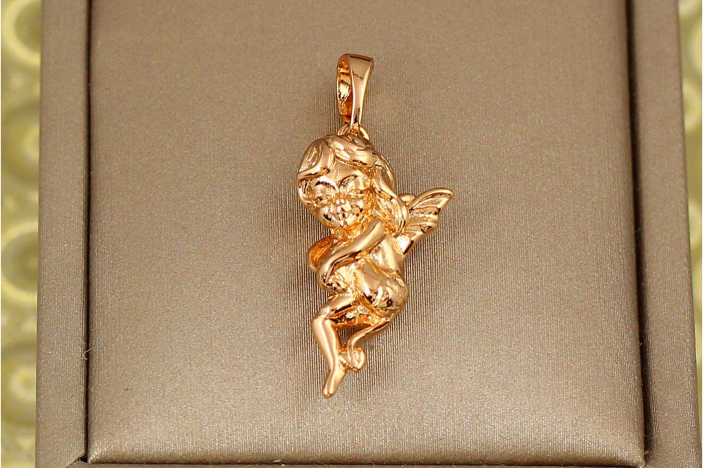 Кулон Xuping Jewelry литой ангел 2,2 см золотистый