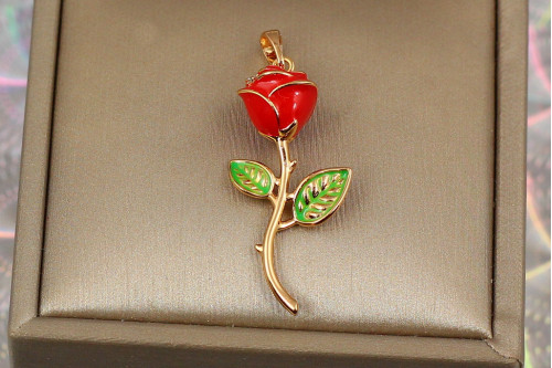 Кулон Xuping Jewelry алая роза 3.5 см золотистый
