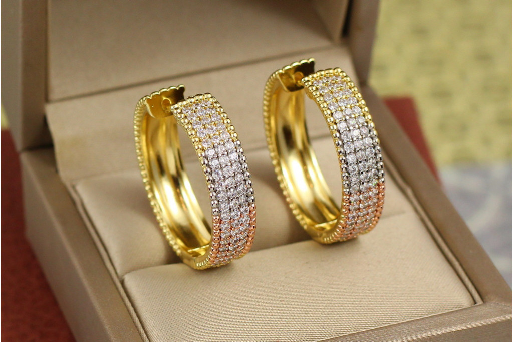 Сережки кільця Xuping Jewelry веселка з камінням 2.8 см лимонне золото