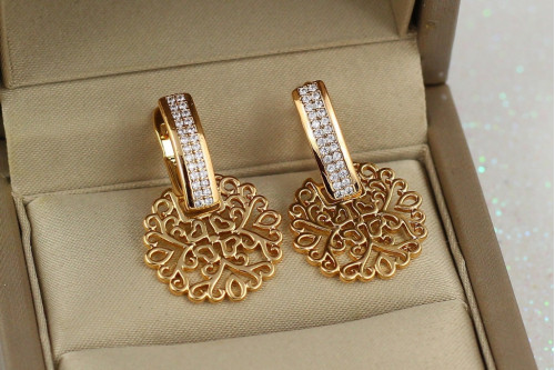 Серьги Xuping Jewelry две дорожки с ажурными кругами 2,6 см  золотистые