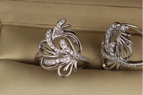 Кільце Xuping Jewelry вихор р 20 сріблясте