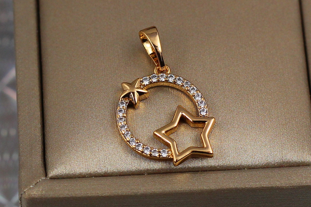 Кулон Xuping Jewelry мерцание звезд 1.7 см золотистый