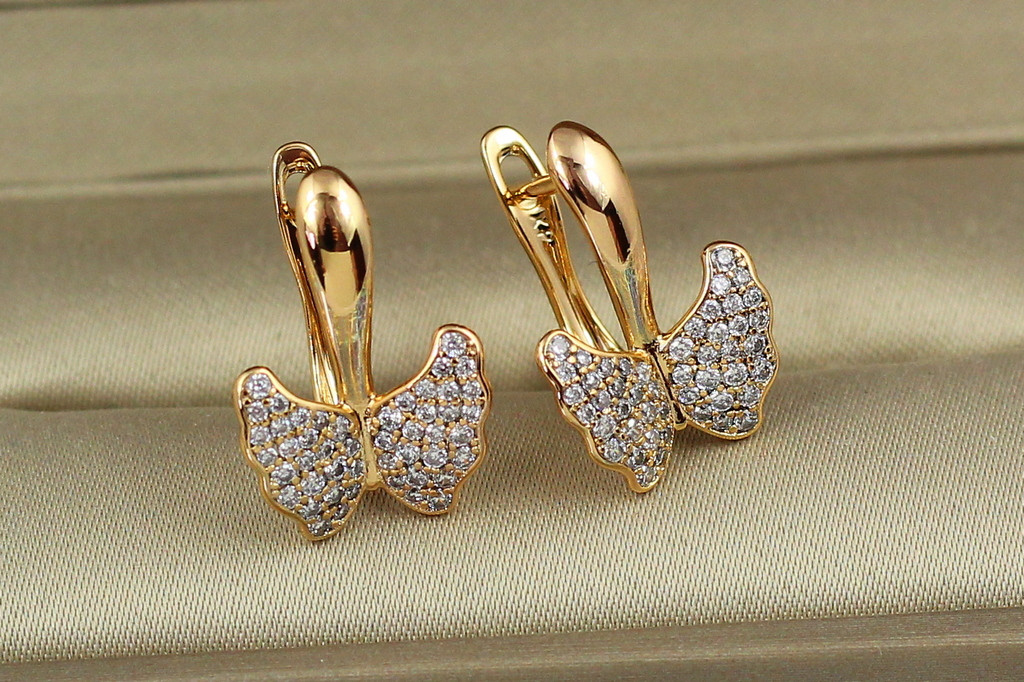 Сережки Xuping Jewelry неповторний метелик 1.8 см золотисті