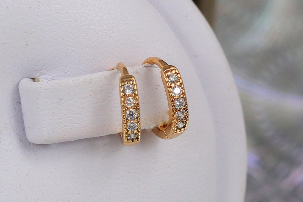 Серьги Xuping Jewelry детские дорожка из камешков 10 мм золотистые