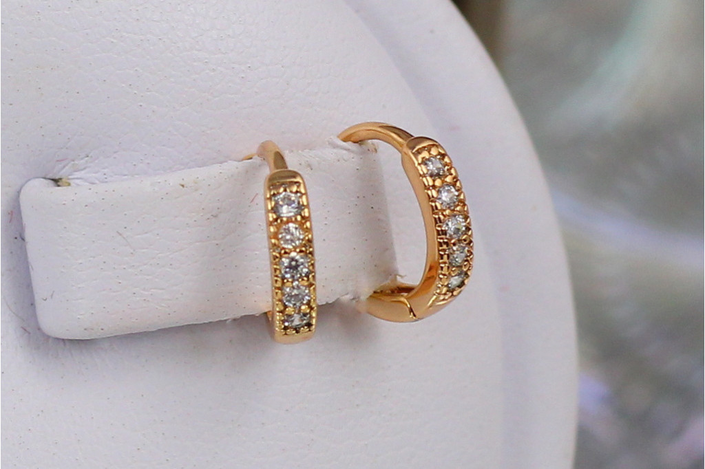 Серьги Xuping Jewelry детские дорожка из камешков 10 мм золотистые