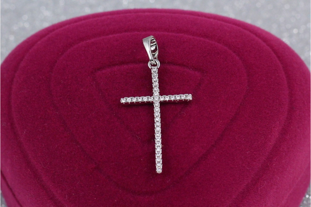 Крестик Xuping Jewelry тонкий ровные края 2.7 см с фианитами серебристый