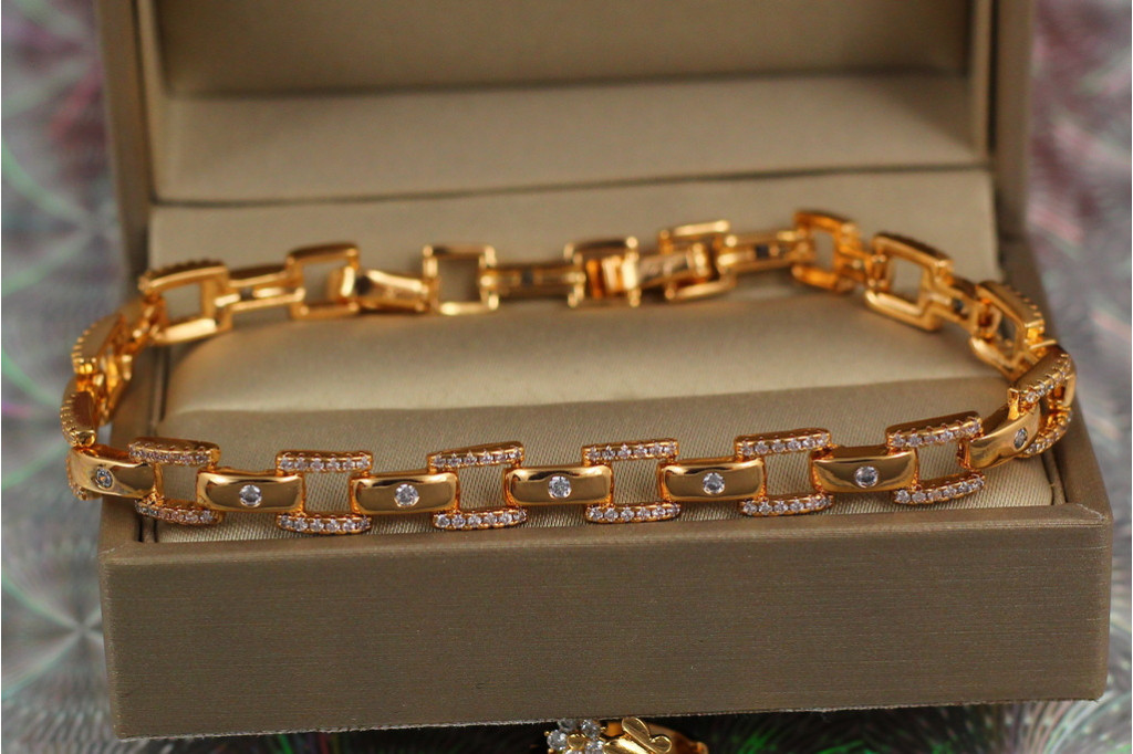 Браслет Xuping Jewelry краплі на склі 19 см 6 мм золотистий