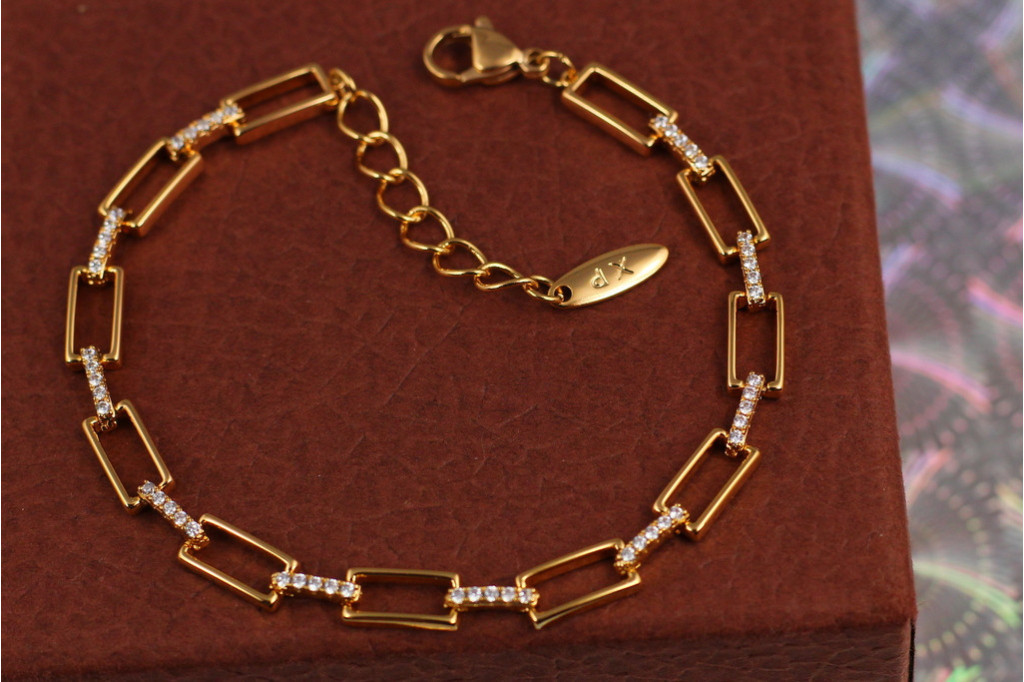 Браслет Xuping Jewelry периметр 18 см 5 мм золотистый