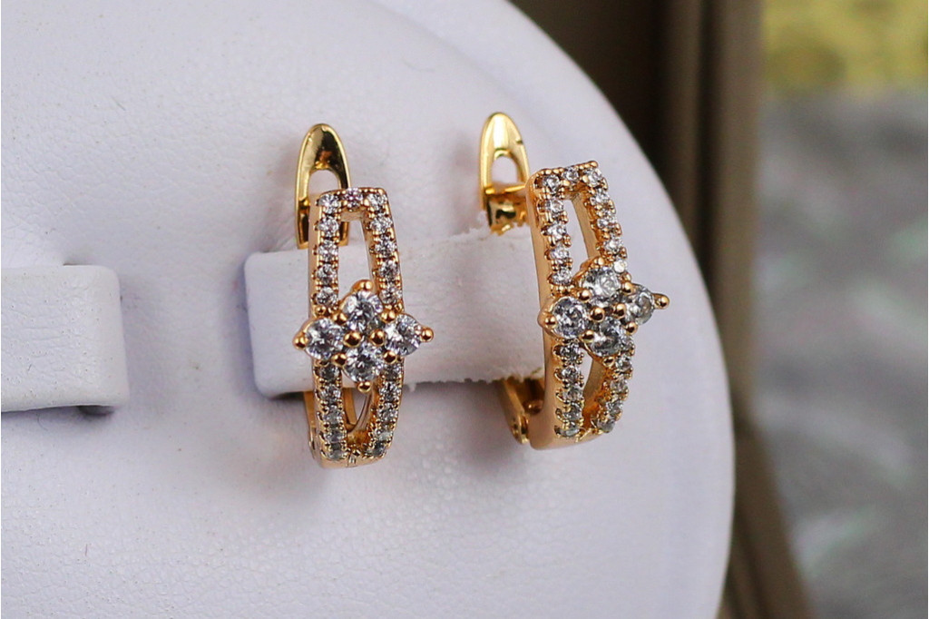 Серьги  Xuping Jewelry дриада 1.5 см золотистые