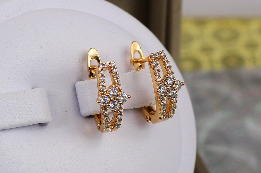 Серьги  Xuping Jewelry дриада 1.5 см золотистые