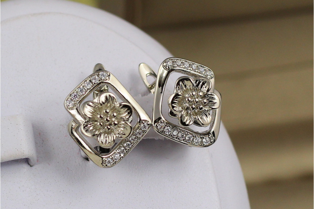 Серьги  Xuping Jewelry цветочное панно 1.6 см серебристые