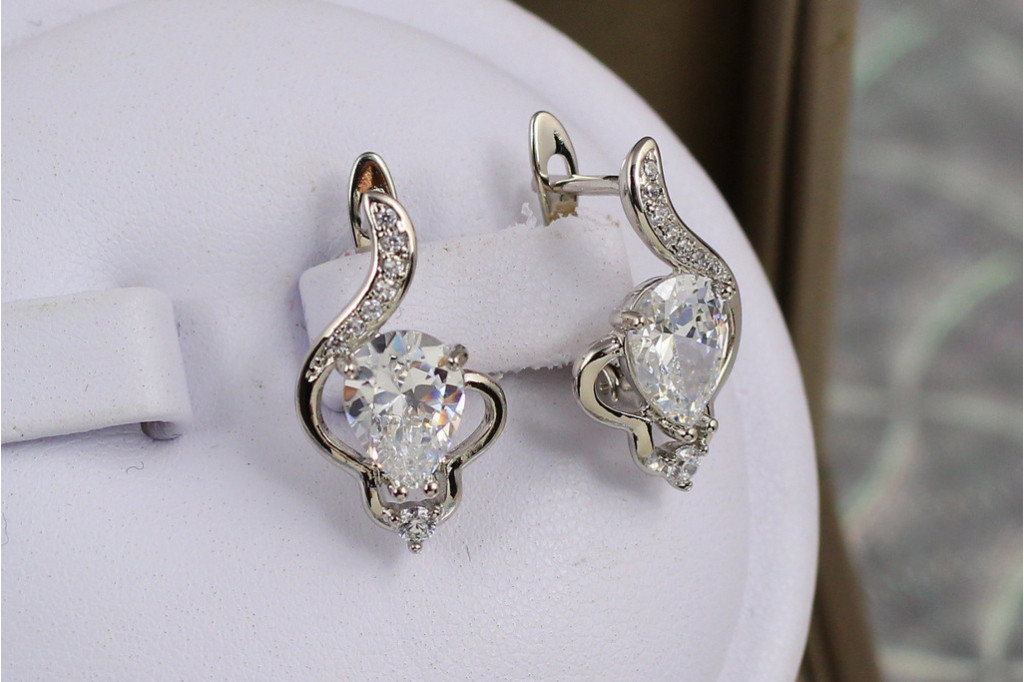 Серьги  Xuping Jewelry звуки весны 1.9 см серебристые