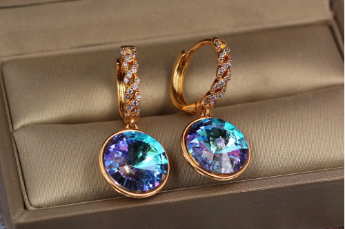 Сережки Xuping Jewelry підвіски великий камінь у обідку фіолетові хамелеони 3 см золотисті
