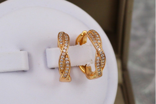 Серьги Xuping Jewelry накидная петля 1.8 см золотистые