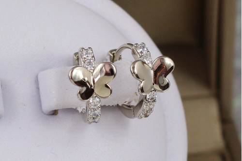 Серьги Xuping Jewelry бабочка на стебельке из фианитов 1.3 см серебристые