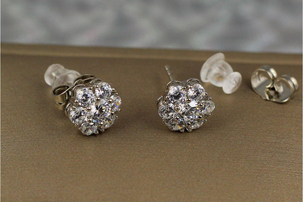 Серьги  Xuping Jewelry соцветие 9 мм серебристые