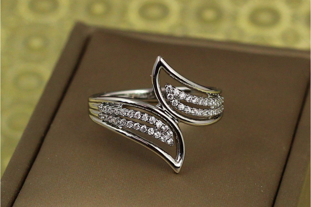 Кільце Xuping Jewelry крильця 19 р сріблясте