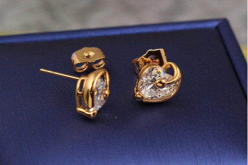 Сережки гвоздики Xuping Jewelry кришталеве серце 11 мм золотисті