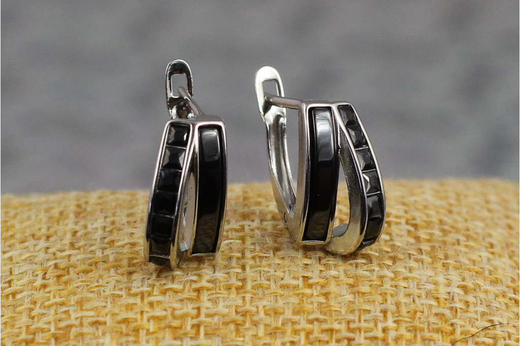 Серьги  Xuping Jewelry парус черные камни с керамикой 1.5 см серебристые
