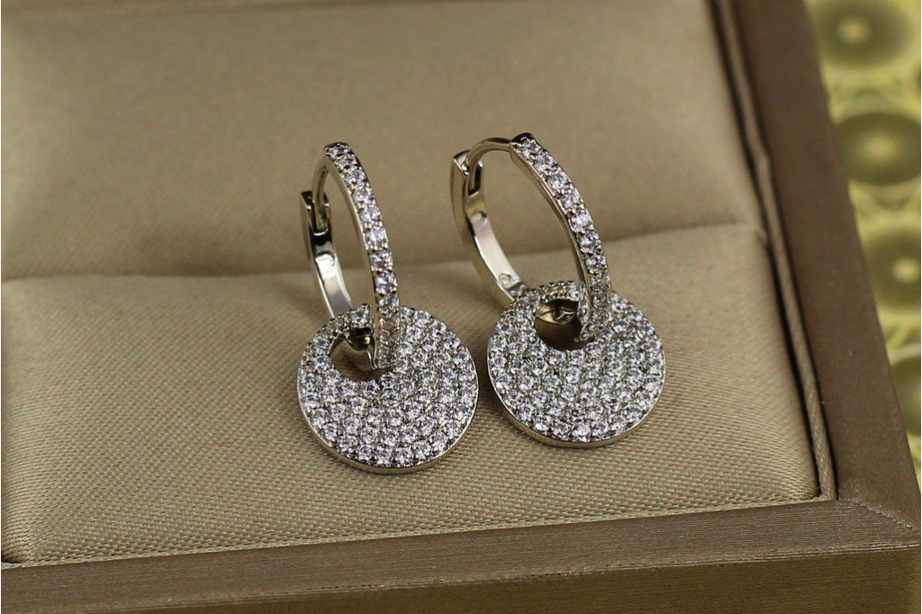 Сережки Xuping Jewelry монетка на колечку з фіанітів 2.2 см сріблясті