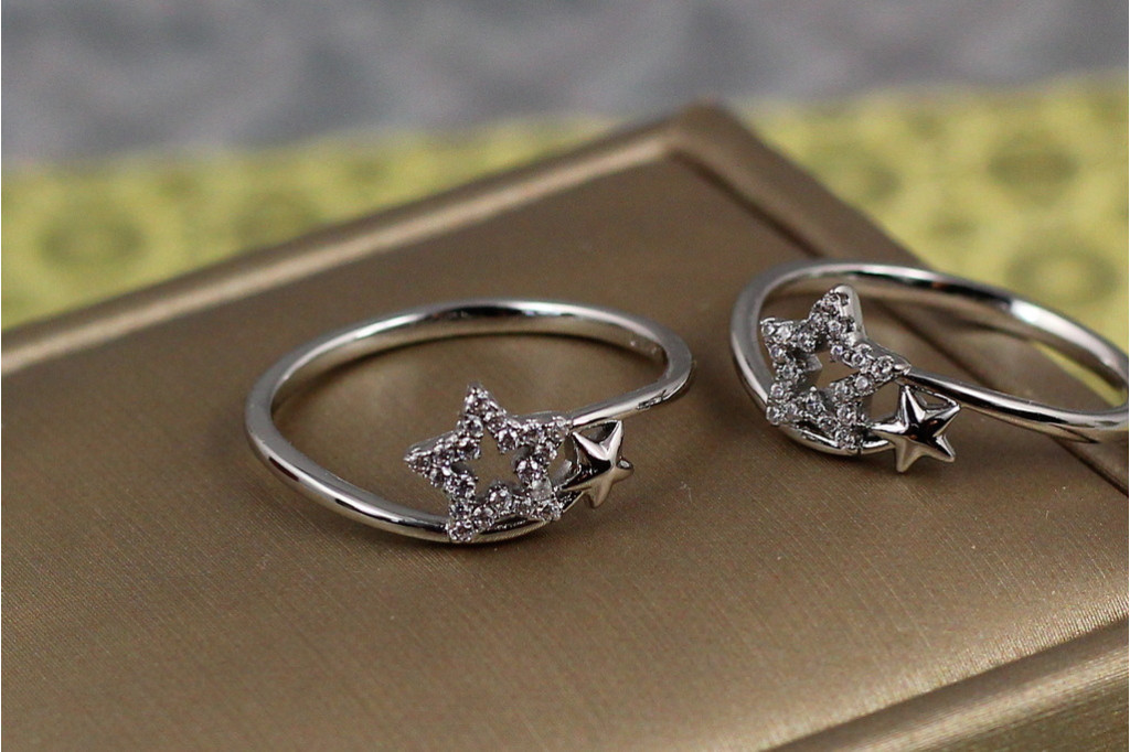 Кільце Xuping Jewelry хвіст комети р 17 сріблясте