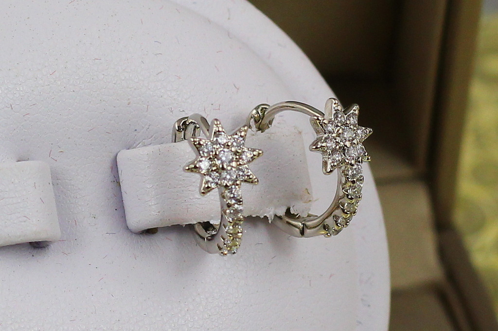 Серьги  Xuping Jewelry царевна метелица  1.2 см серебристые