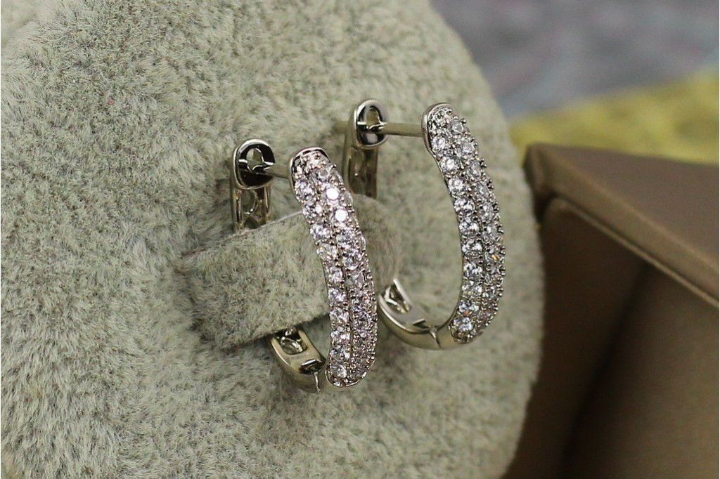 Сережки Xuping Jewelry три доріжки з фіанітів 1.9 см сріблясті