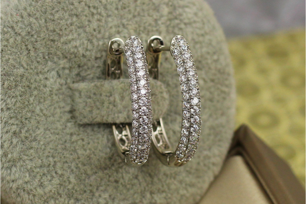 Сережки Xuping Jewelry три доріжки з фіанітів 2.4 см сріблясті